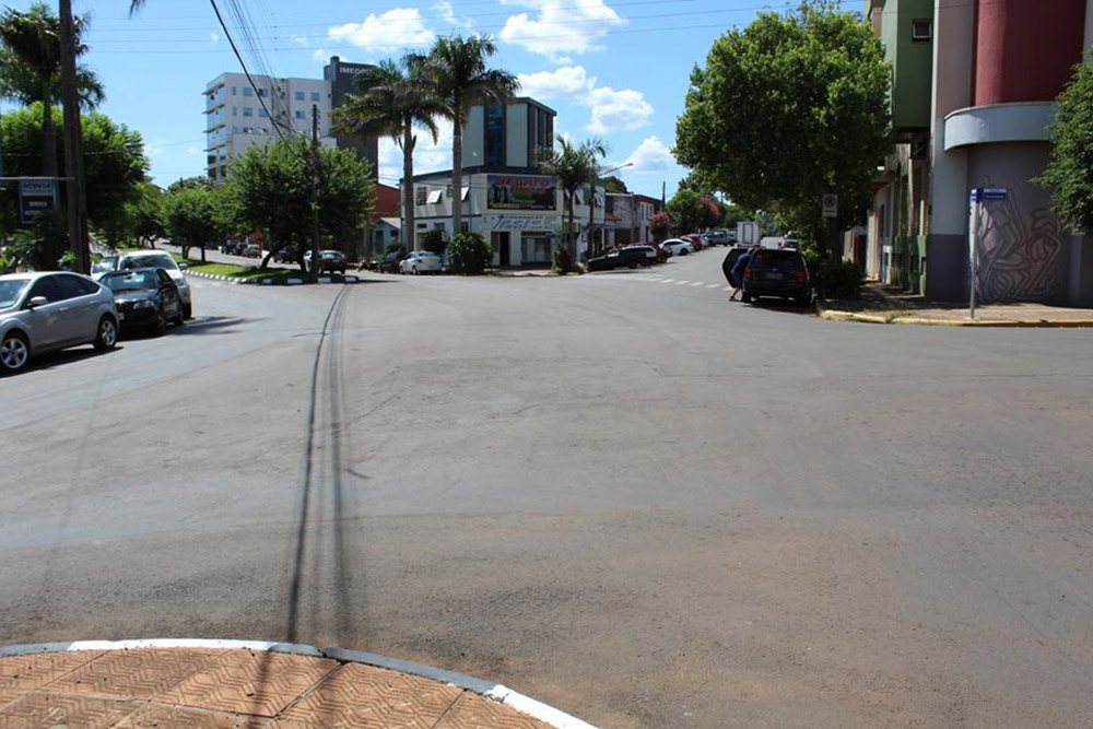 Uma das rotatórias será implantada na Avenida Rio Grande do Sul (Rua da Xuxa), na confluência com as ruas Fernando Albino e Comandai
