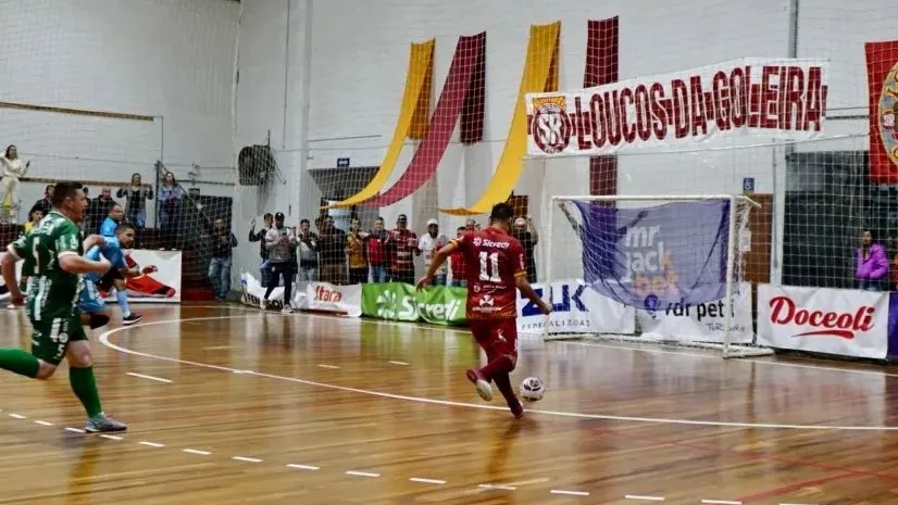 Santa Rosa Futsal encara o Vélez Camaquã pela Supertaça Santo Ângelo