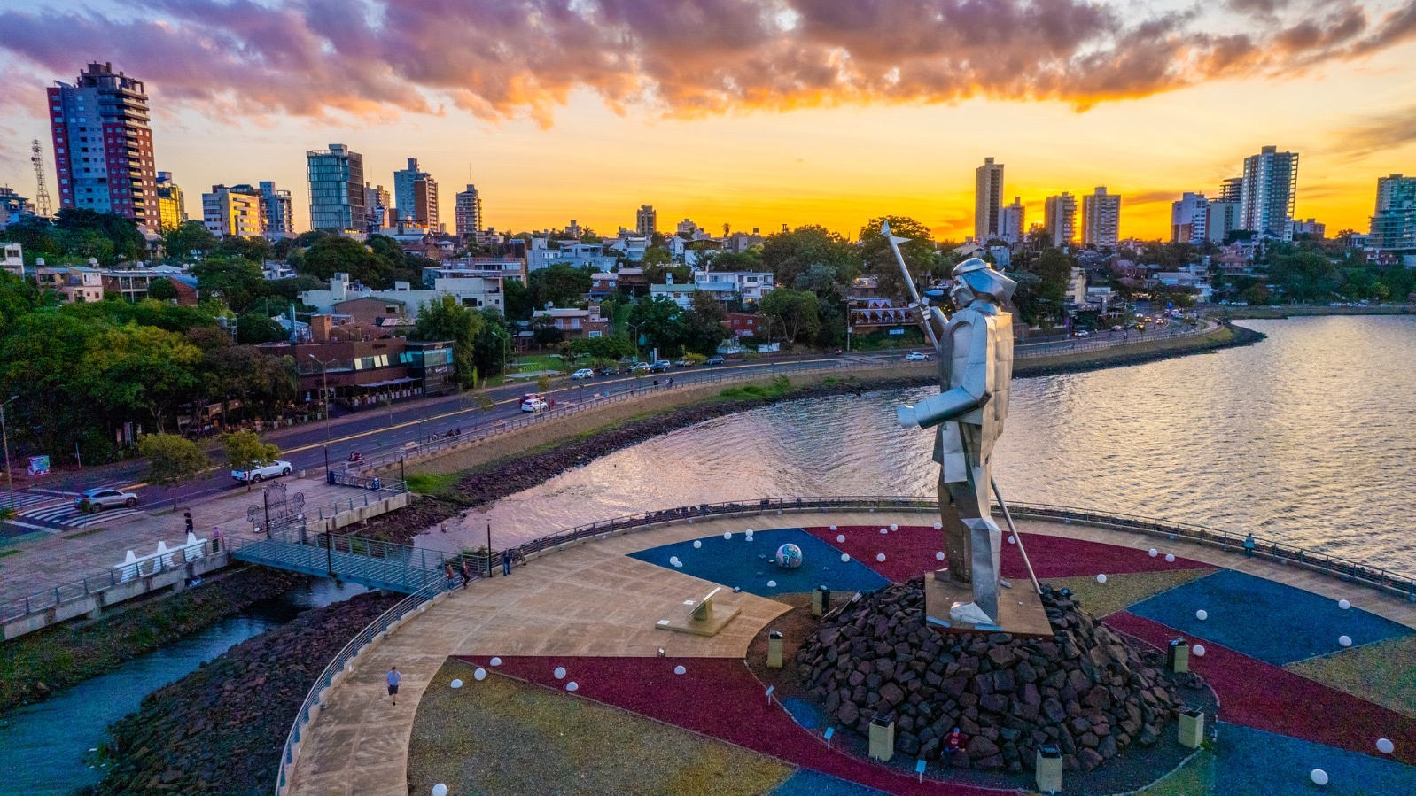 Santa Rosa recebe apresentação do destino turístico Posadas, da Argentina