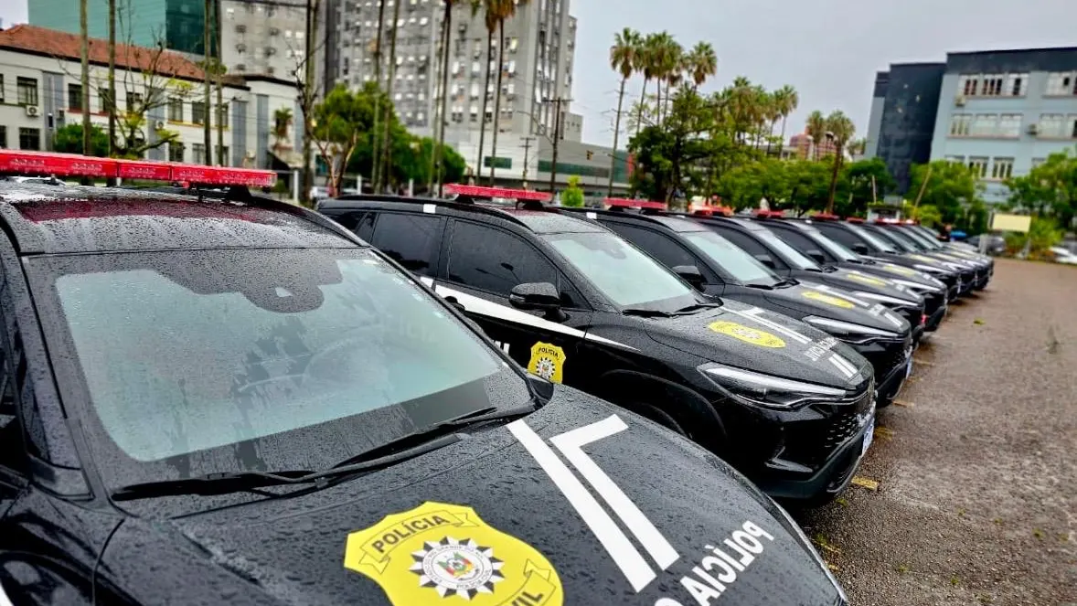 Delegacia da Mulher de Santa Rosa recebe nova viatura para reforçar atendimento