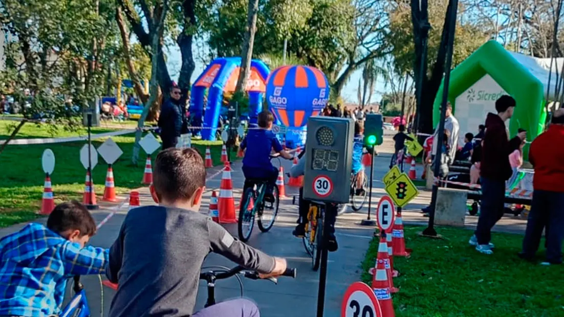 Dia de Cooperar reúne serviços gratuitos, lazer e ações comunitárias em Santa Rosa